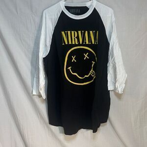 Nirvana Smiley Raglan band concert T-shirt NWT‎